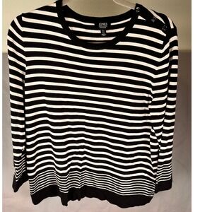 Jones New York Women's Large B&W Stripe Crewneck Button Shoulder Sweater Top
